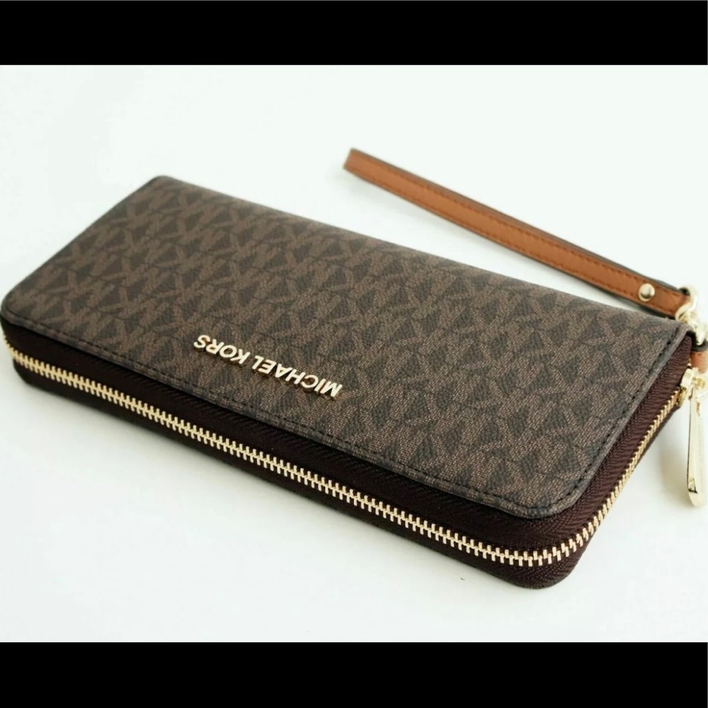 Michael Kors Jet Set Large Continental Wallet Signature Brown Wristlet